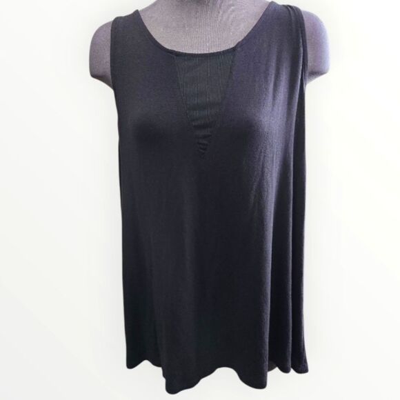 NWT HALOGEN FLOWY TANK W/V-SHAPED MESH ON THE CHEST SZ.L - Picture 1 of 4